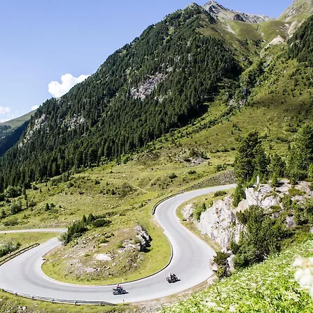 Sonnenblick Apartment Landeck